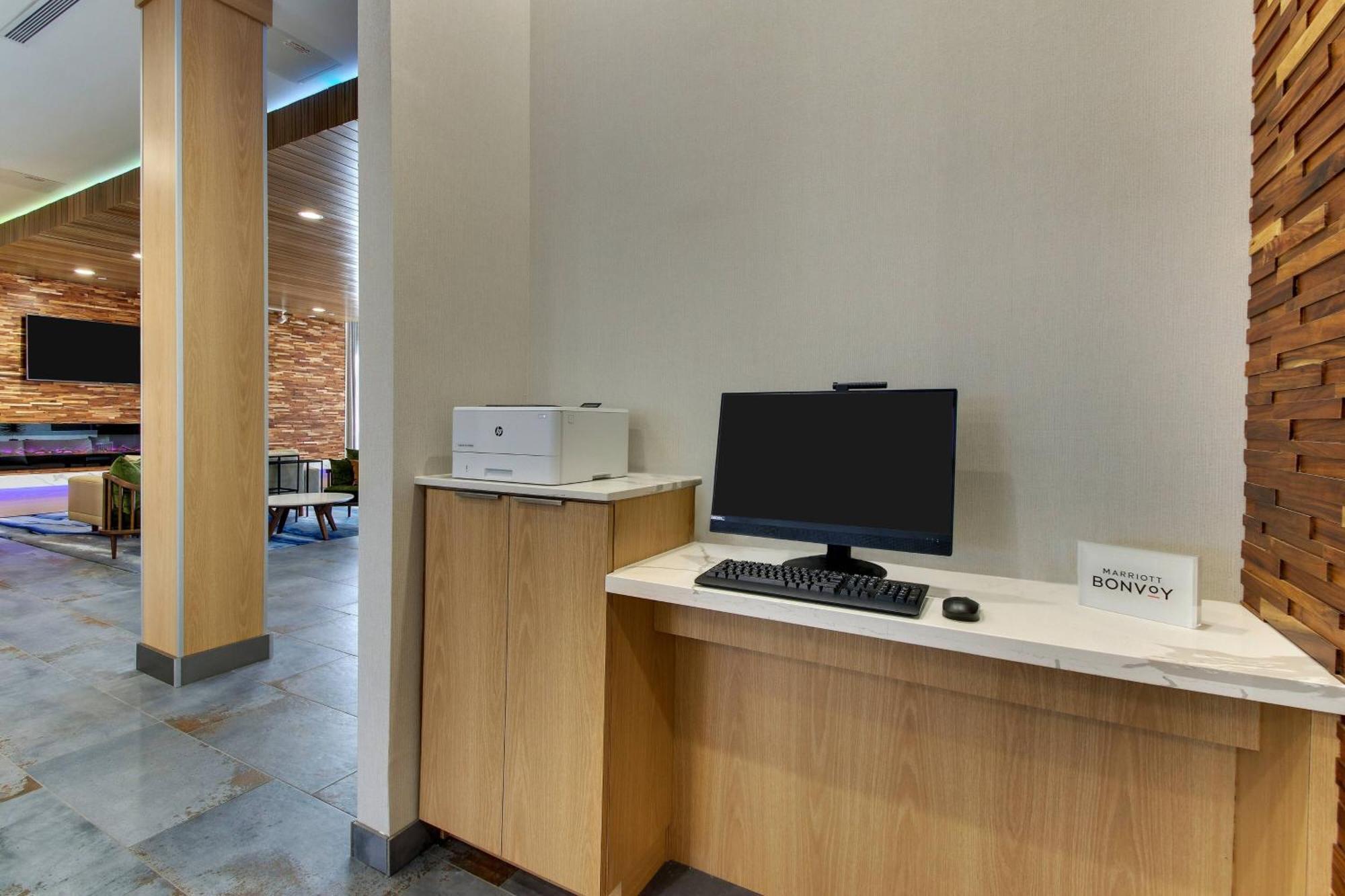 Fairfield Inn And Suites By Marriott Houston Brookhollow מראה חיצוני תמונה