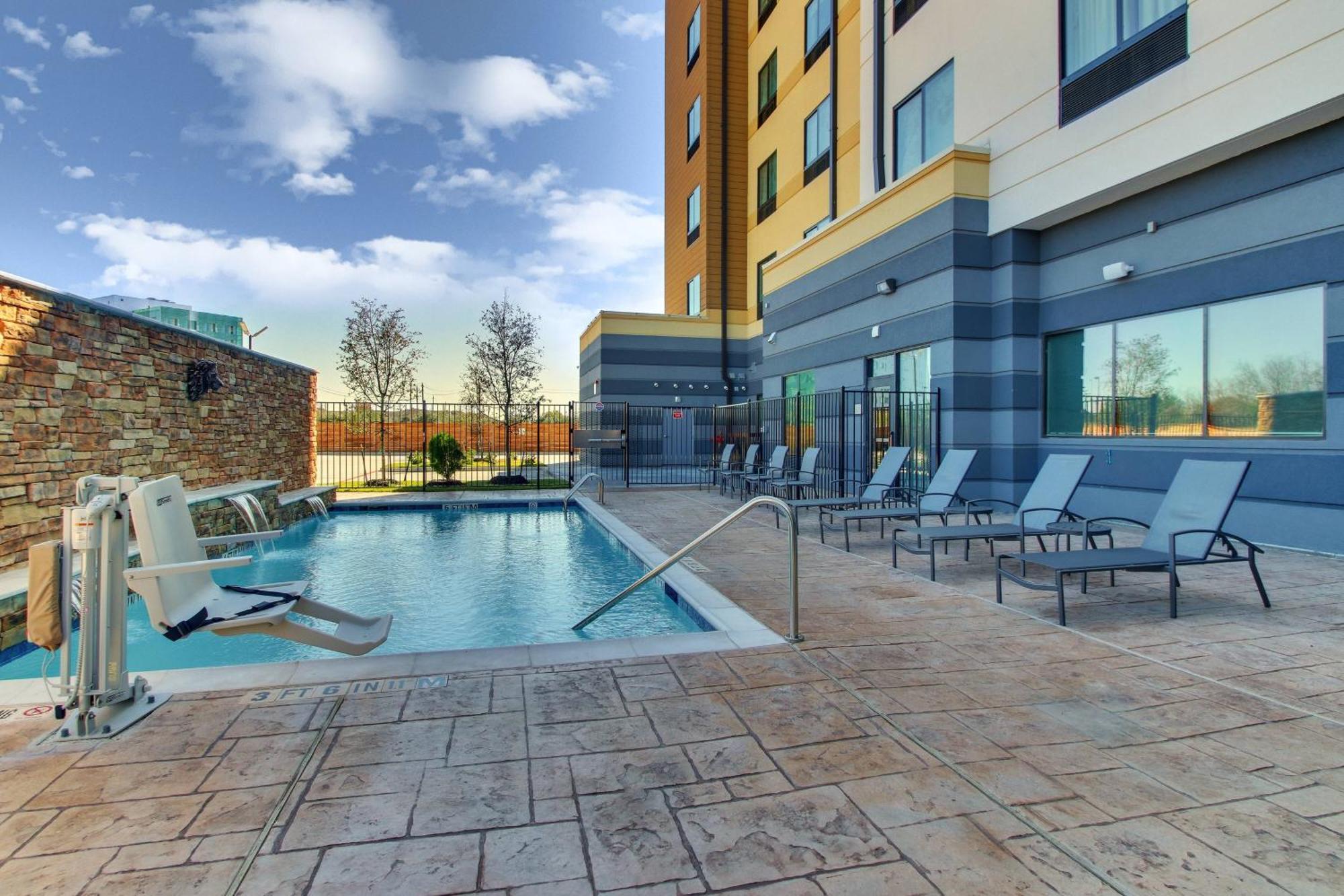 Fairfield Inn And Suites By Marriott Houston Brookhollow מראה חיצוני תמונה